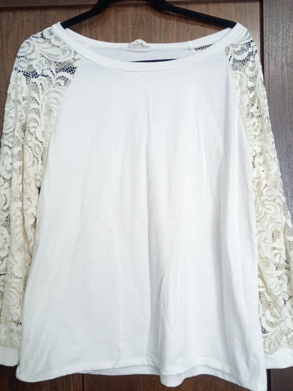 BIBI White Mixed Media Top with Sheer Floral Lace Raglan Sleeves - Size M
